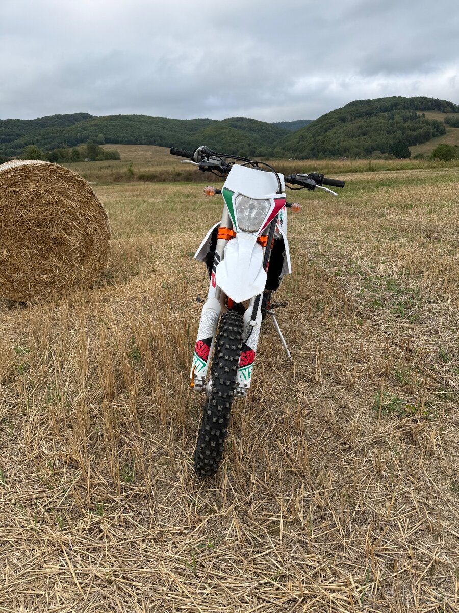 Ktm exc-f 450 six days