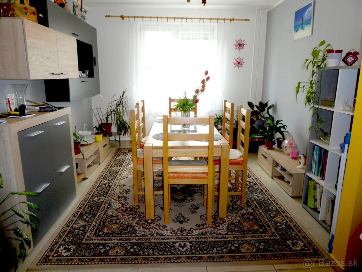 Na predaj trojizbový byt blízko centra mesta LC - 2