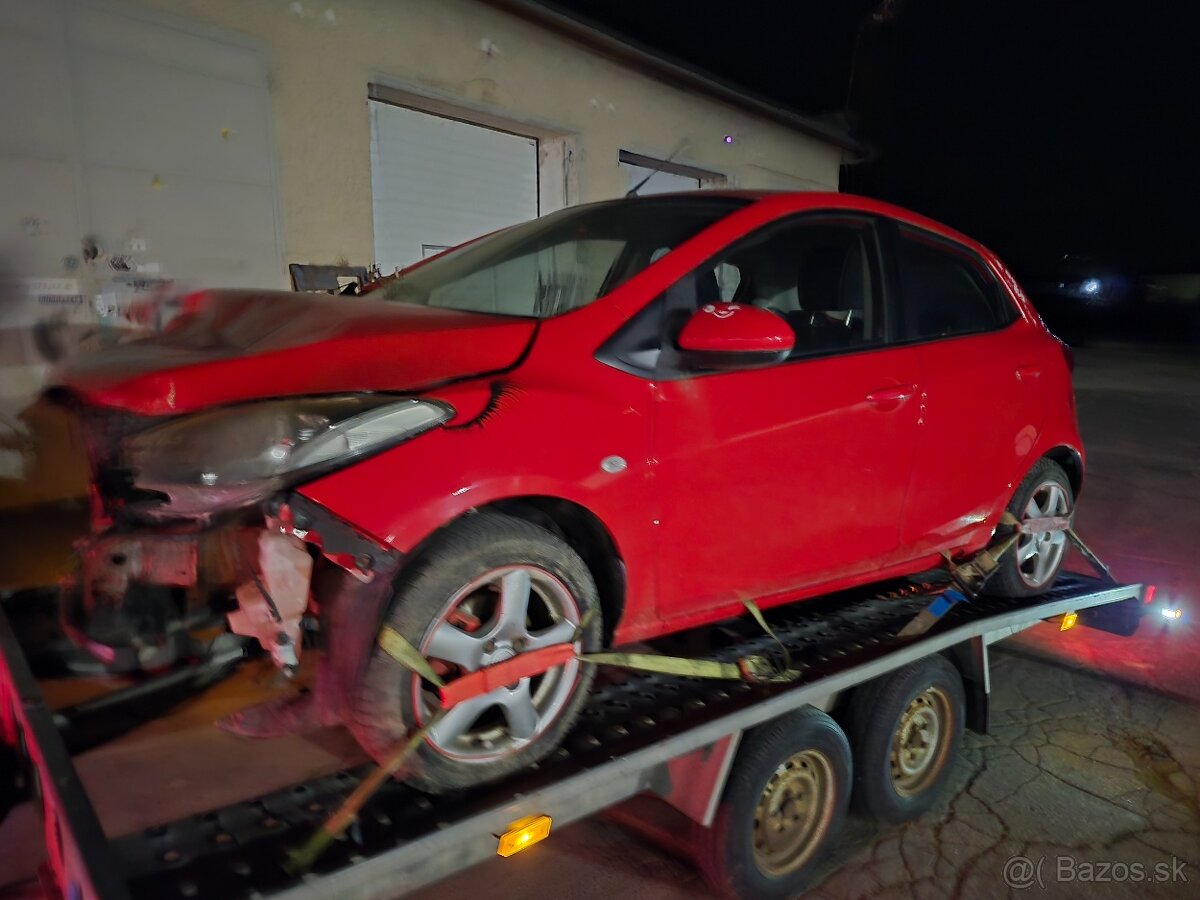 MAZDA 2 - 2