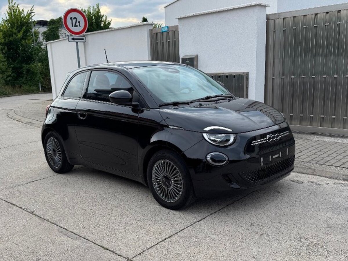 Fiat 500e Hatchback - 2