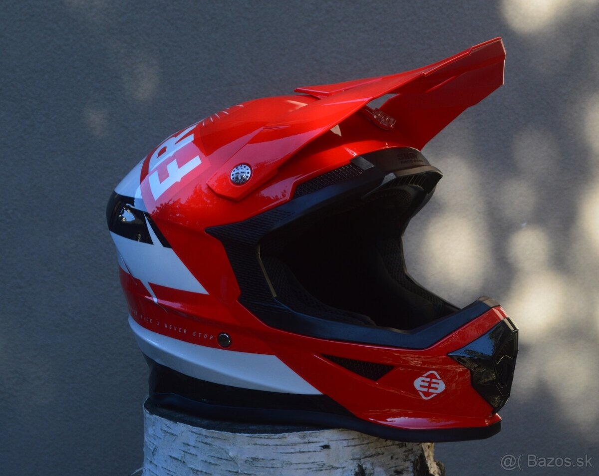 FREEGUN červená lakovaná helma prilba okuliare - 2