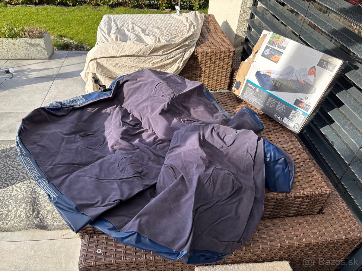 nafukovacia posteľ - 2