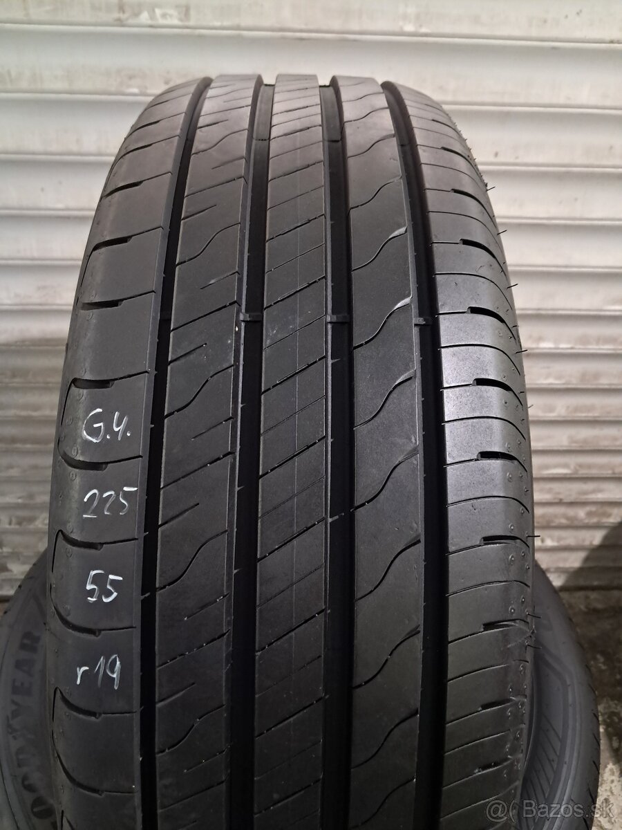 Goodyear letné 225/55/R19 - 2