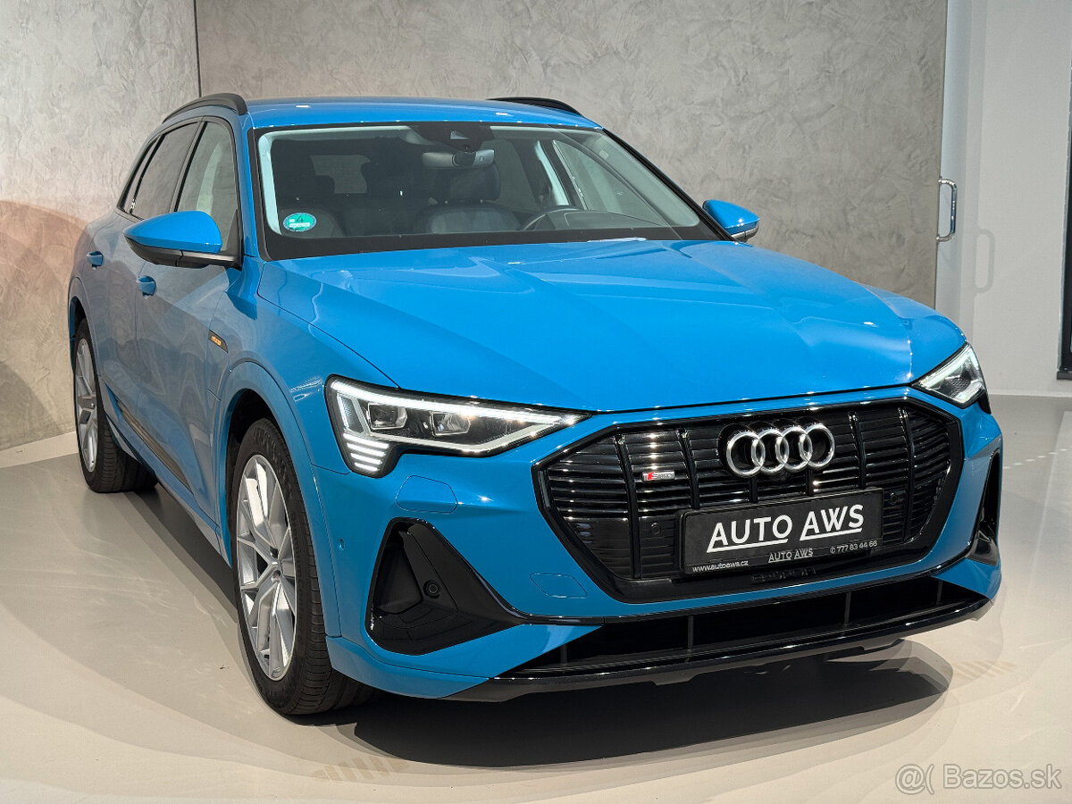 Audi e-tron 55 300KW S-Line Panorama - 2