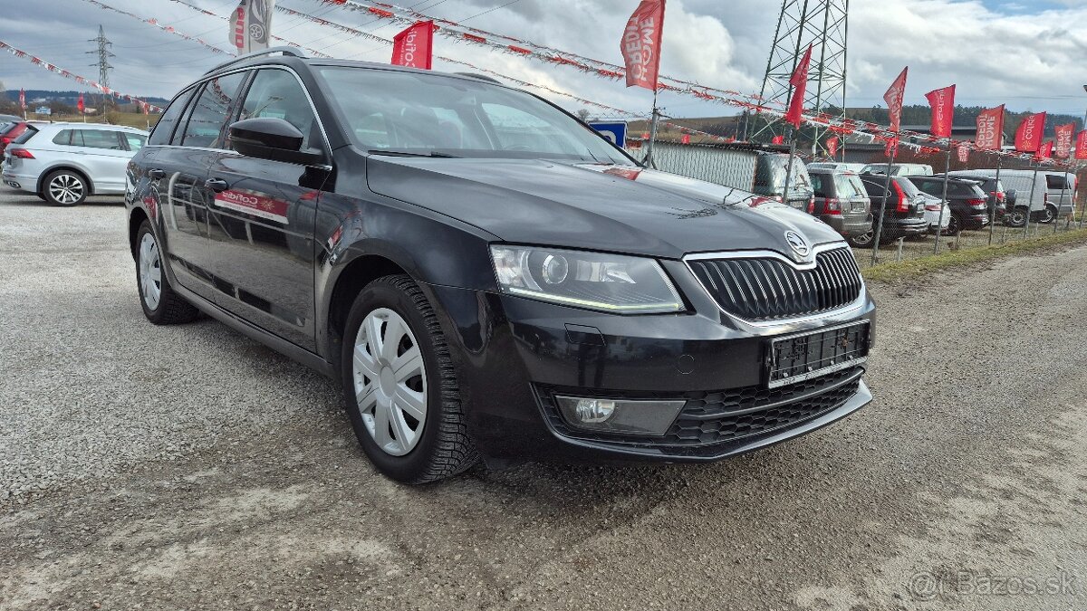 Škoda Octavia Combi 2.0 TDI Elegance/Style DSG - 2