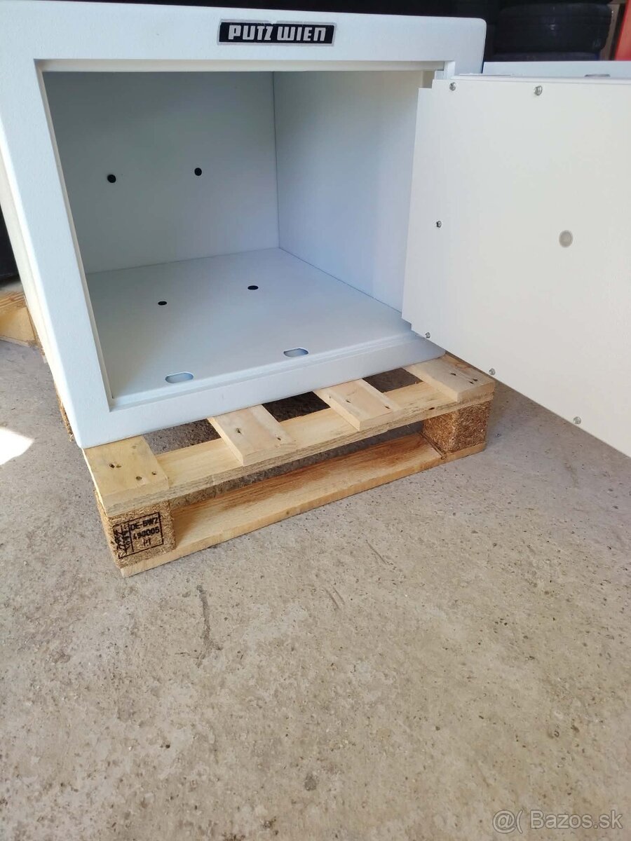 Trezor Putz Wien - 2