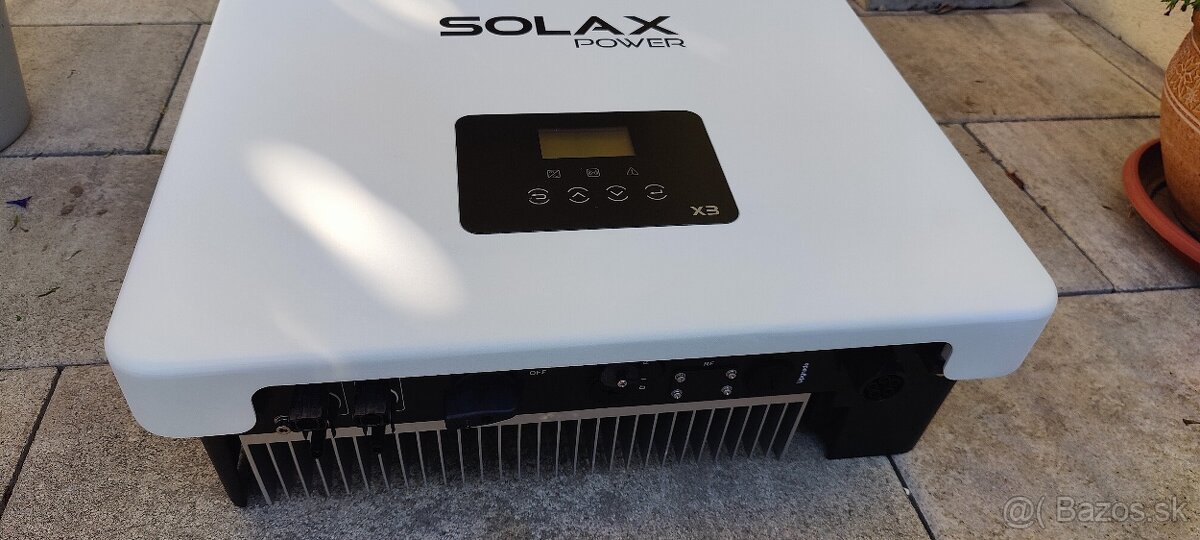 Solax menič On-grid X3-MIC Pro 8kW s Wifi - 2