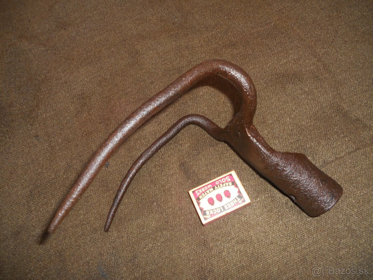 stare kovane naradie - 2