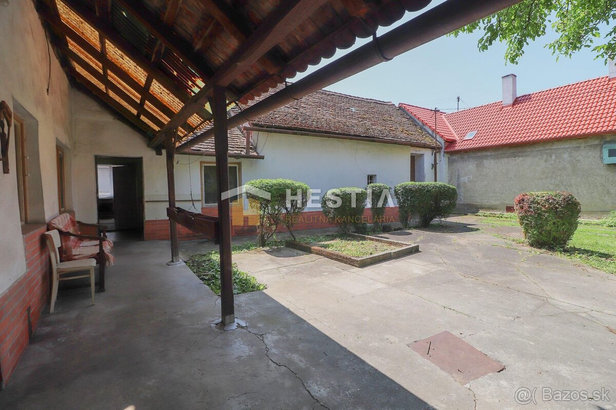 REZERVOVANÉ - Rodinný dom na veľkom pozemku Senica - Čáčov - 2