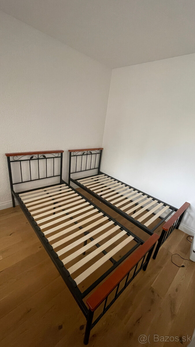 Predám postele s lamelovým roštom. - 2