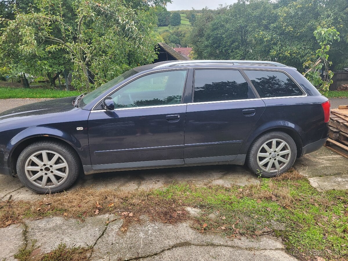 Rozpredam na diely A4 B6 2.5 tdi AYM - 2