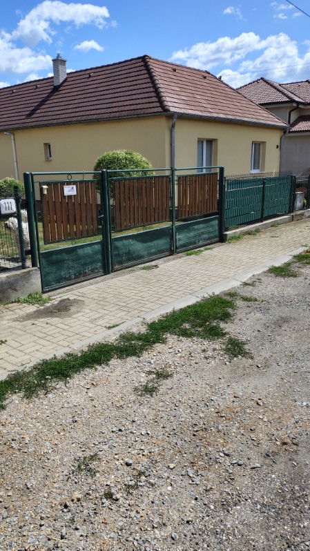 Železná stará brána , bránka - 2