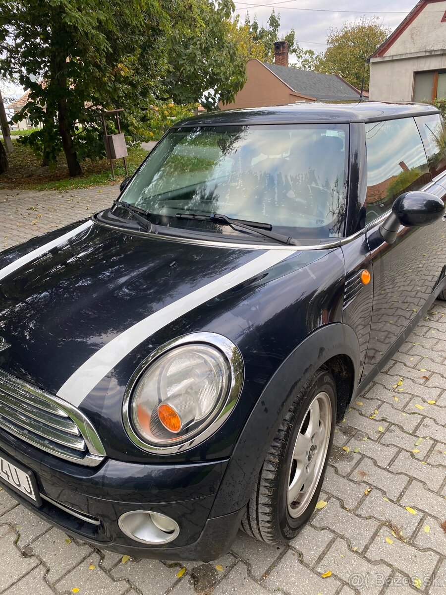 Krásny mini-cooper - 2