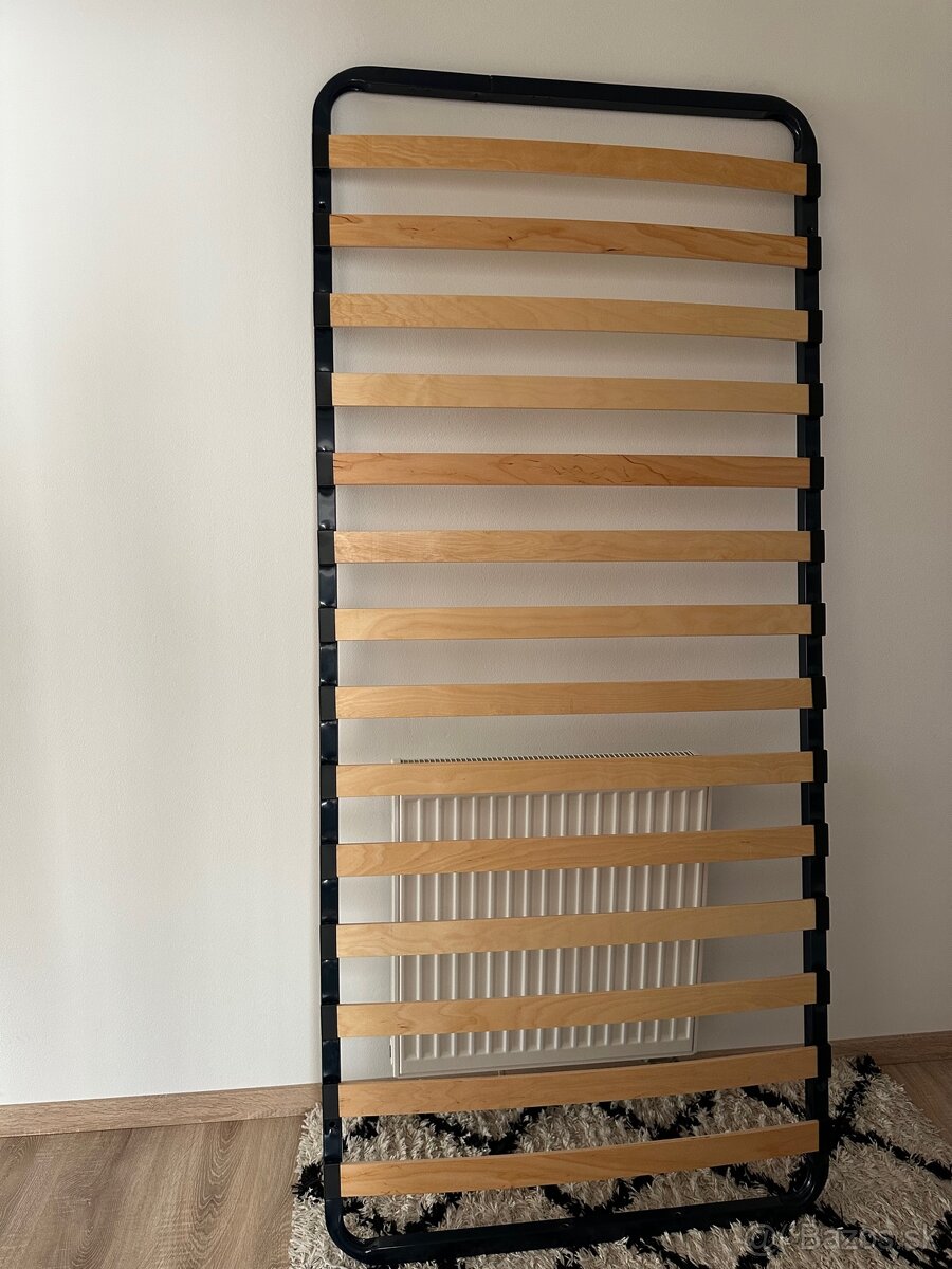 Pevný kovový rošt - 2