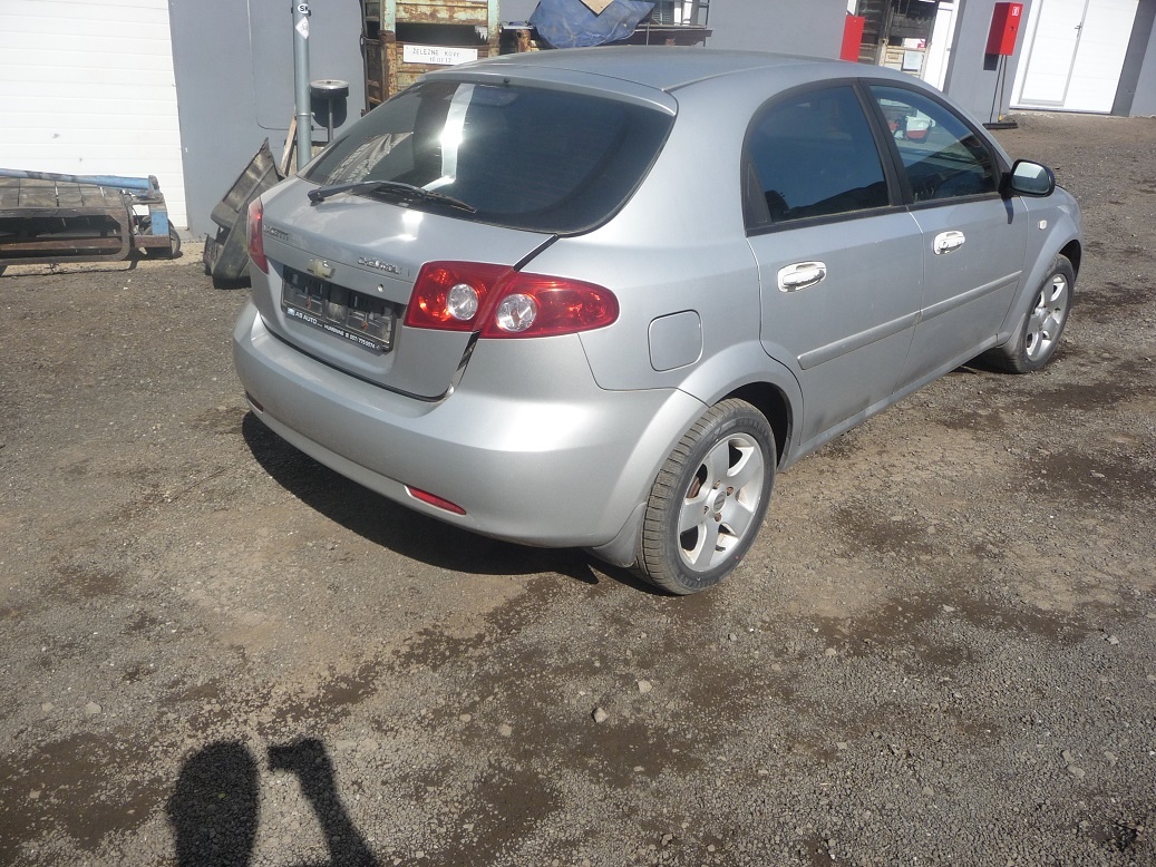 Chevrolet Lacetti...................nahradne diely - 2