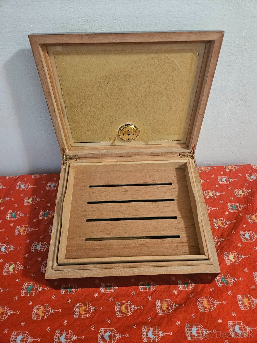 Humidor - 2