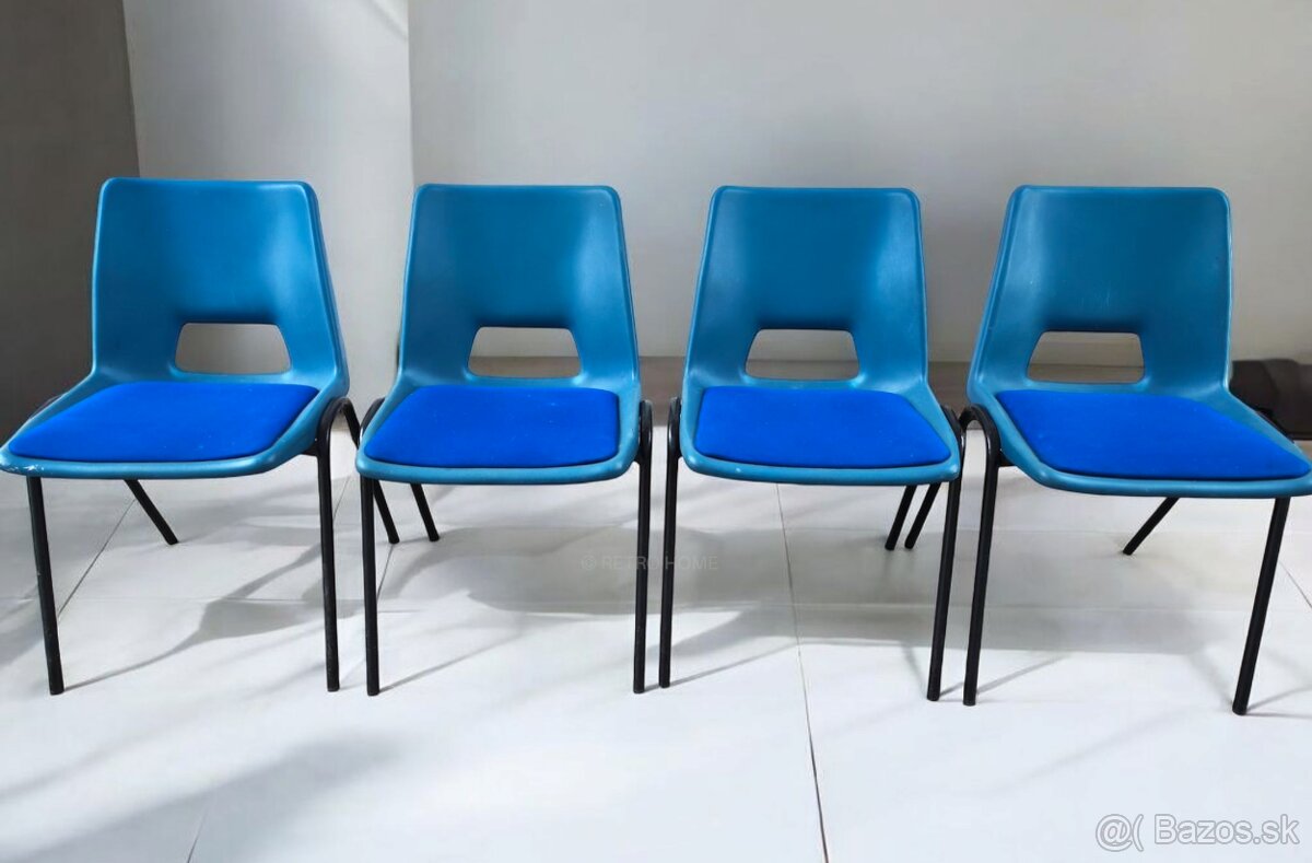 Modré plastové stoličky - viac druhov - 2