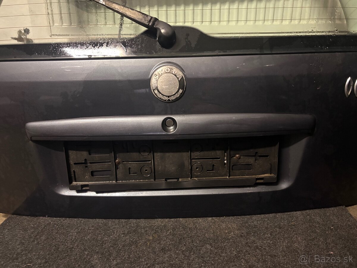 Kufrové dvere Octavia 1 Combi - 2