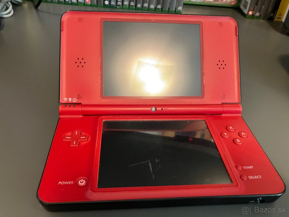 Nintendo DSi XL Limited edition - 2