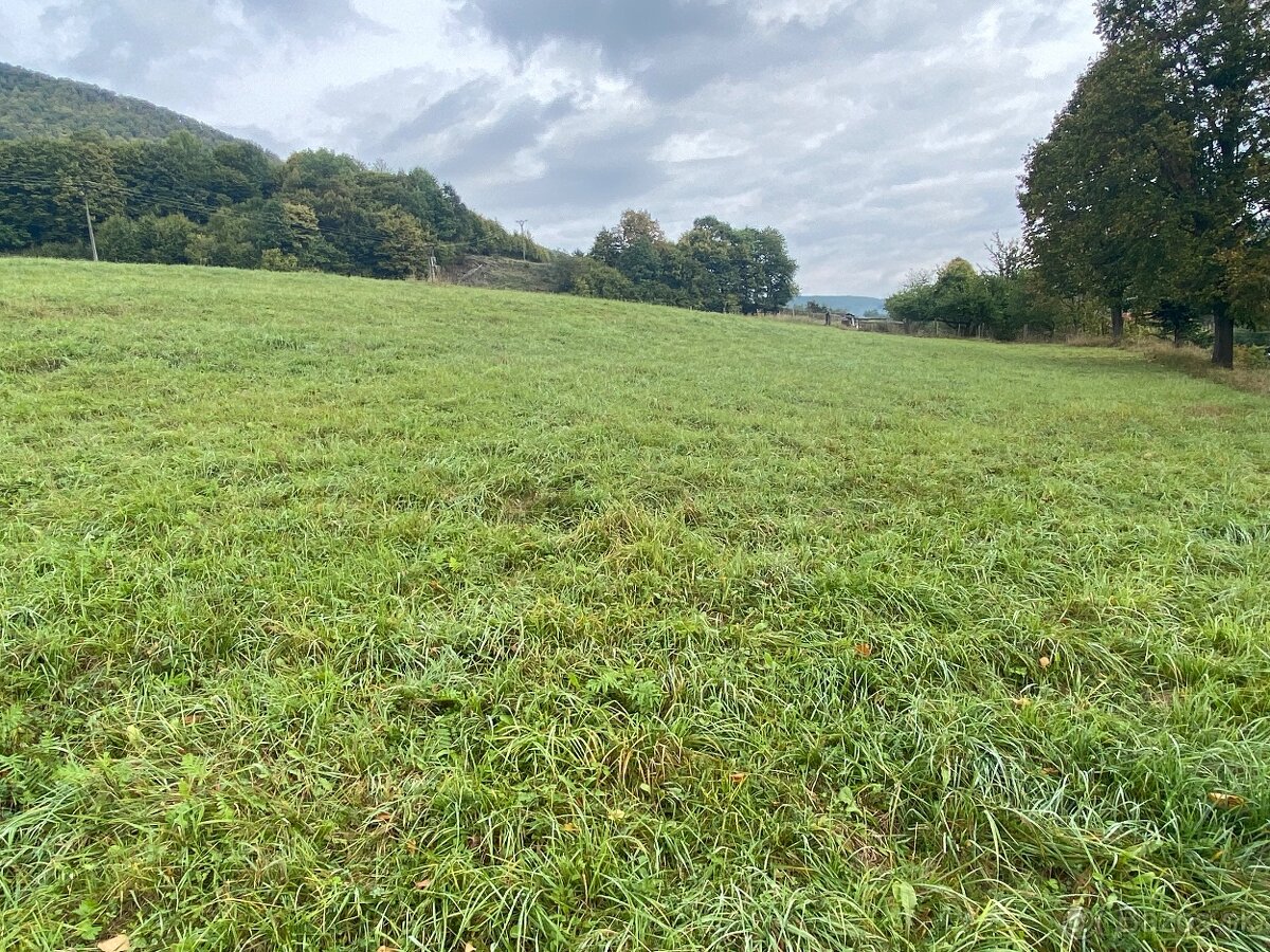 Stavebny pozemok Horny Vadicov - 2