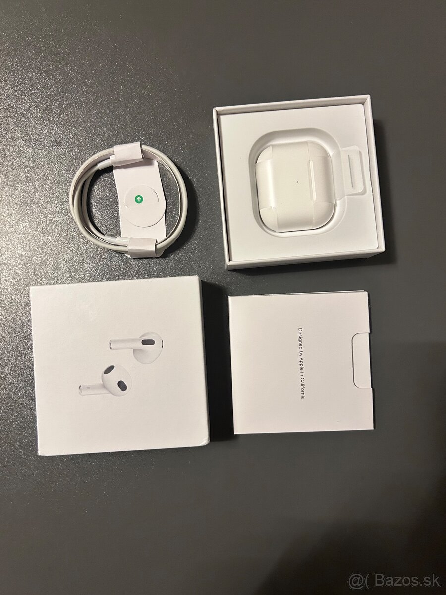 Airpods 3 (lightning) - 2