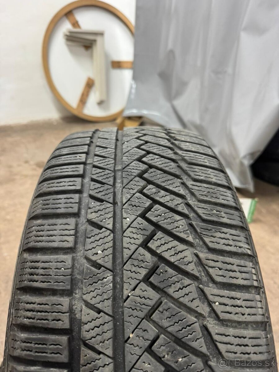 245/45 r18 - 2