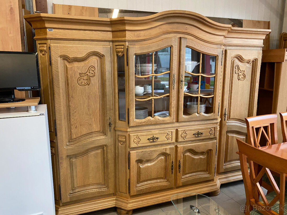 Dubové příborníky a vitriny Belgie a Německo - 2