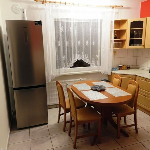 Prenájom 3-izbového bytu – Nográdyho, Zvolen - 2