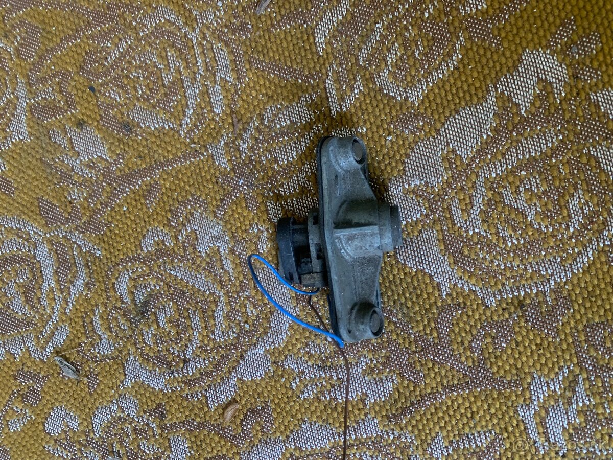 Zamok zadného kufra ford - 2