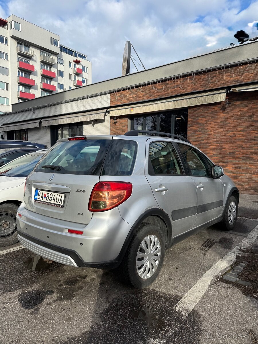 Suzuki SX4 - 2