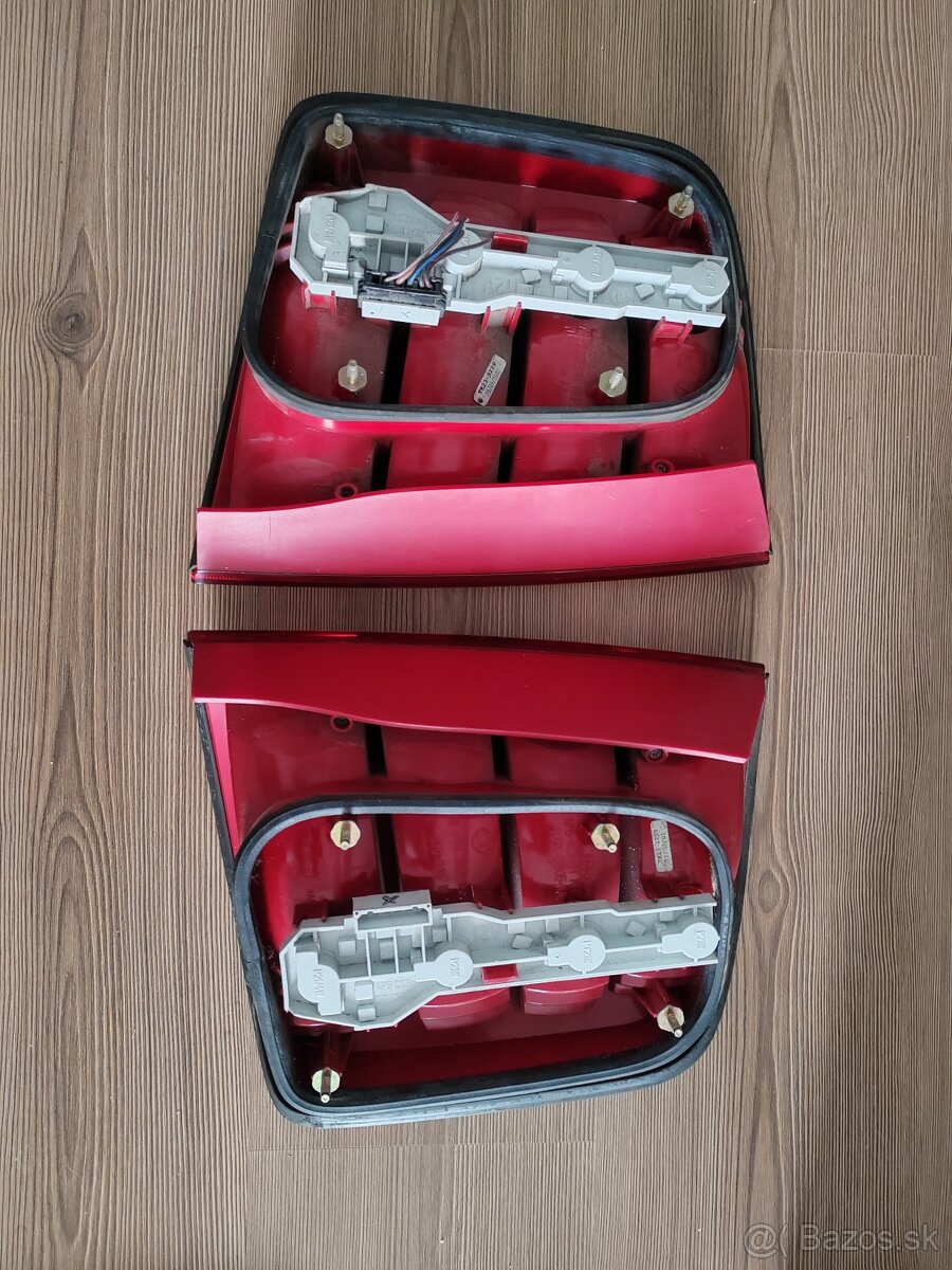 Škoda fabia combi zadné svetlá - 2