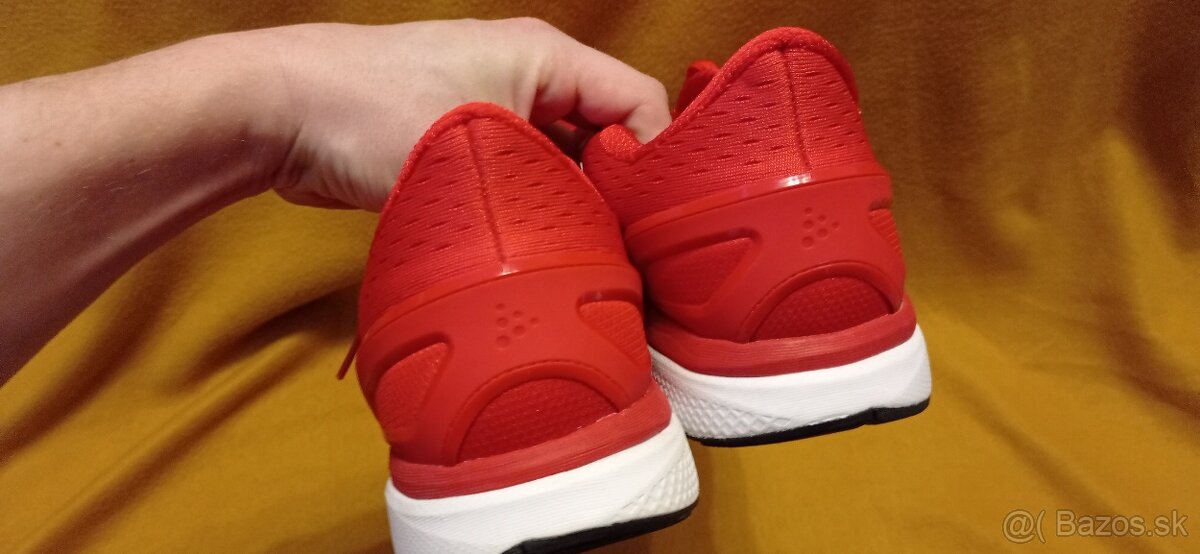 Bežecké tenisky Craft veľ.44 - 2