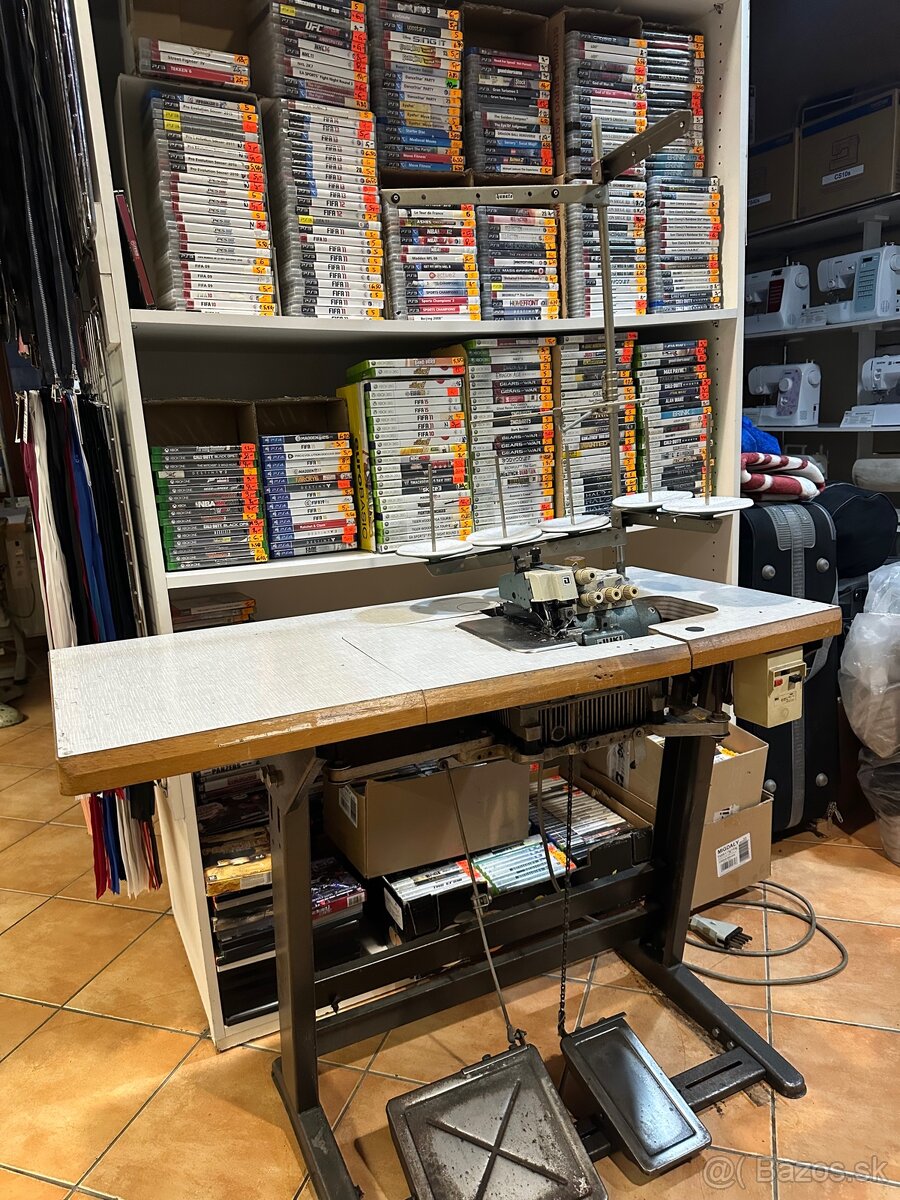 Predám priemyselný šijací stroj Juki Overlovku 230V - 2