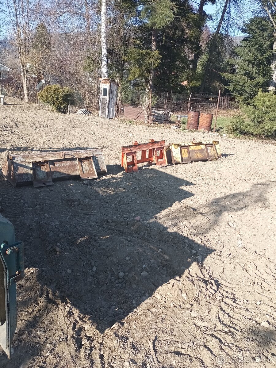 Šmykom riadený nakladač Daewoo - 2