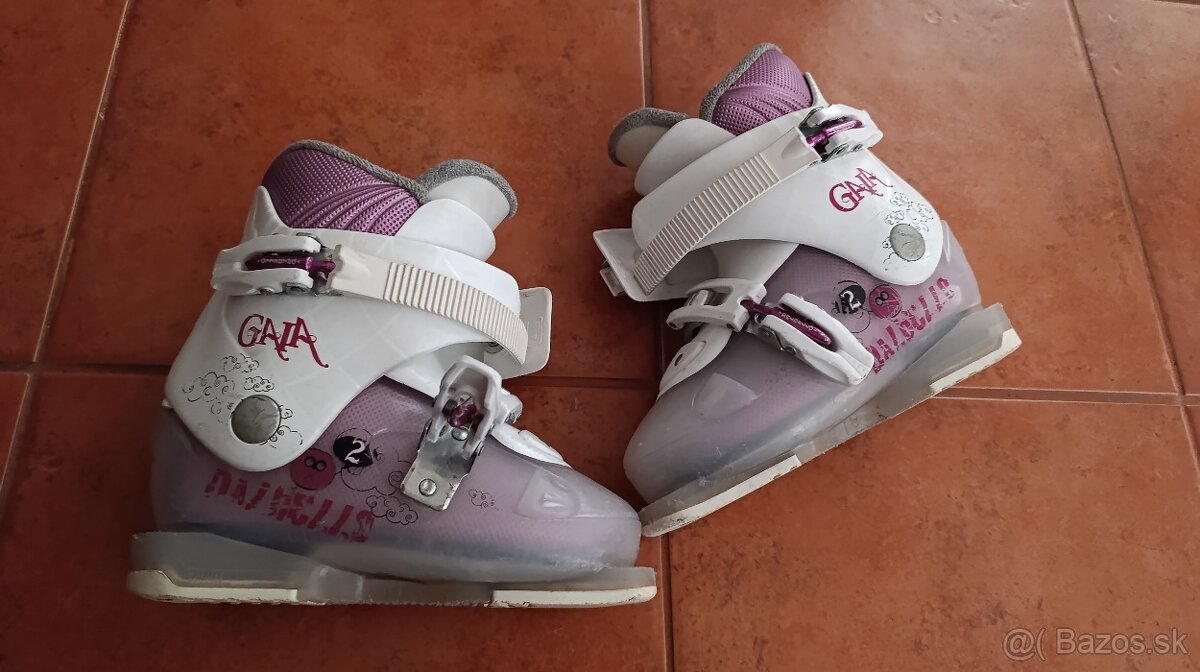 Detské lyze a lyziarky - 2