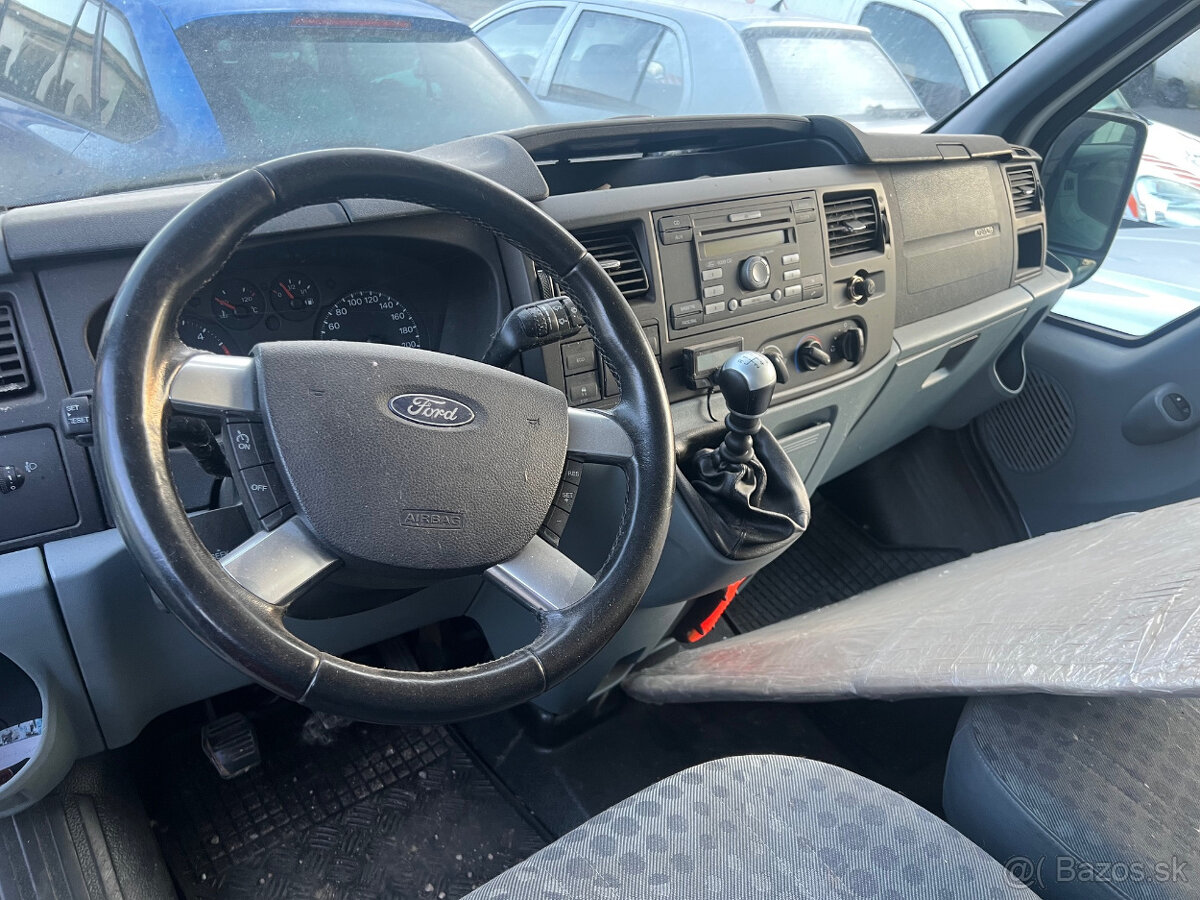 ⭐️Mikrobus - Ford Tranzit 9 miest. rok 2013 ⭐️⭐️ - 2