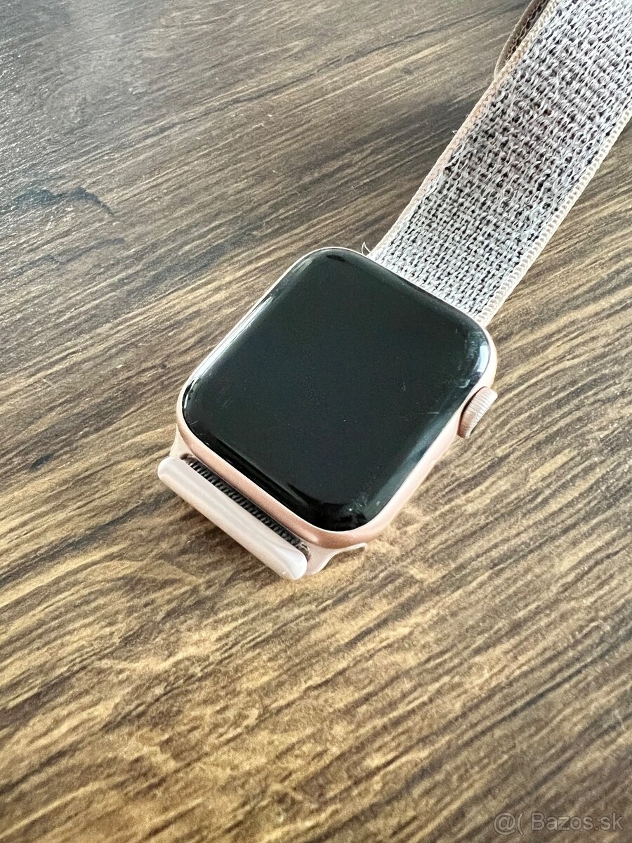 Apple Watch Series 4 - 2