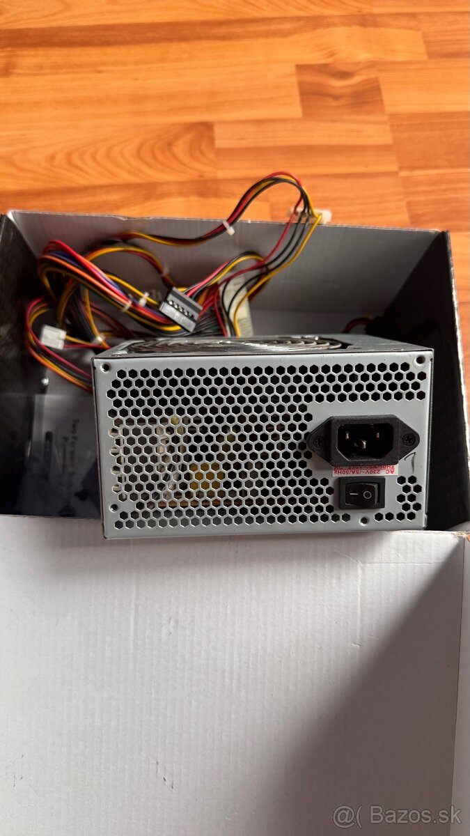 Predam zdroj pre PC - 2