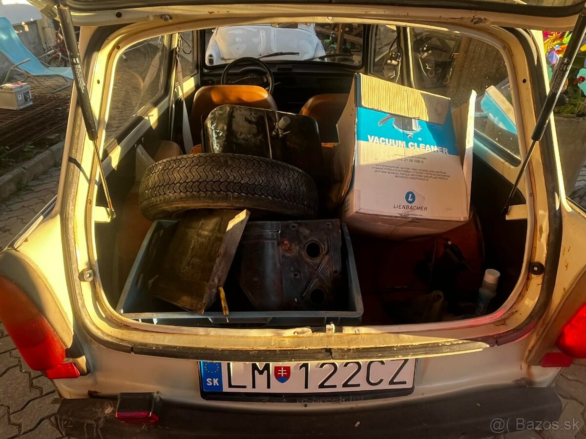 Trabant combi s Tp a Eč - 2
