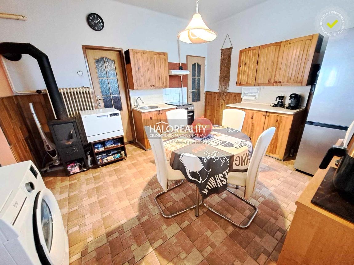 HALO reality - Predaj, rodinný dom Horné Saliby - EXKLUZÍVNE - 2