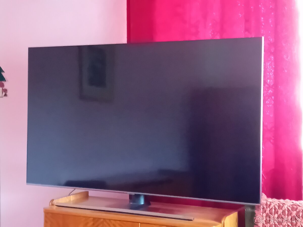 SAMSUNG TV - 2