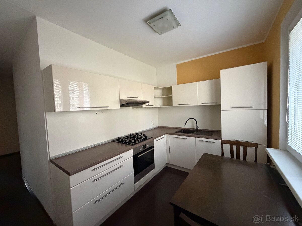 3 izbový byt, Rimavská Sobota - 2