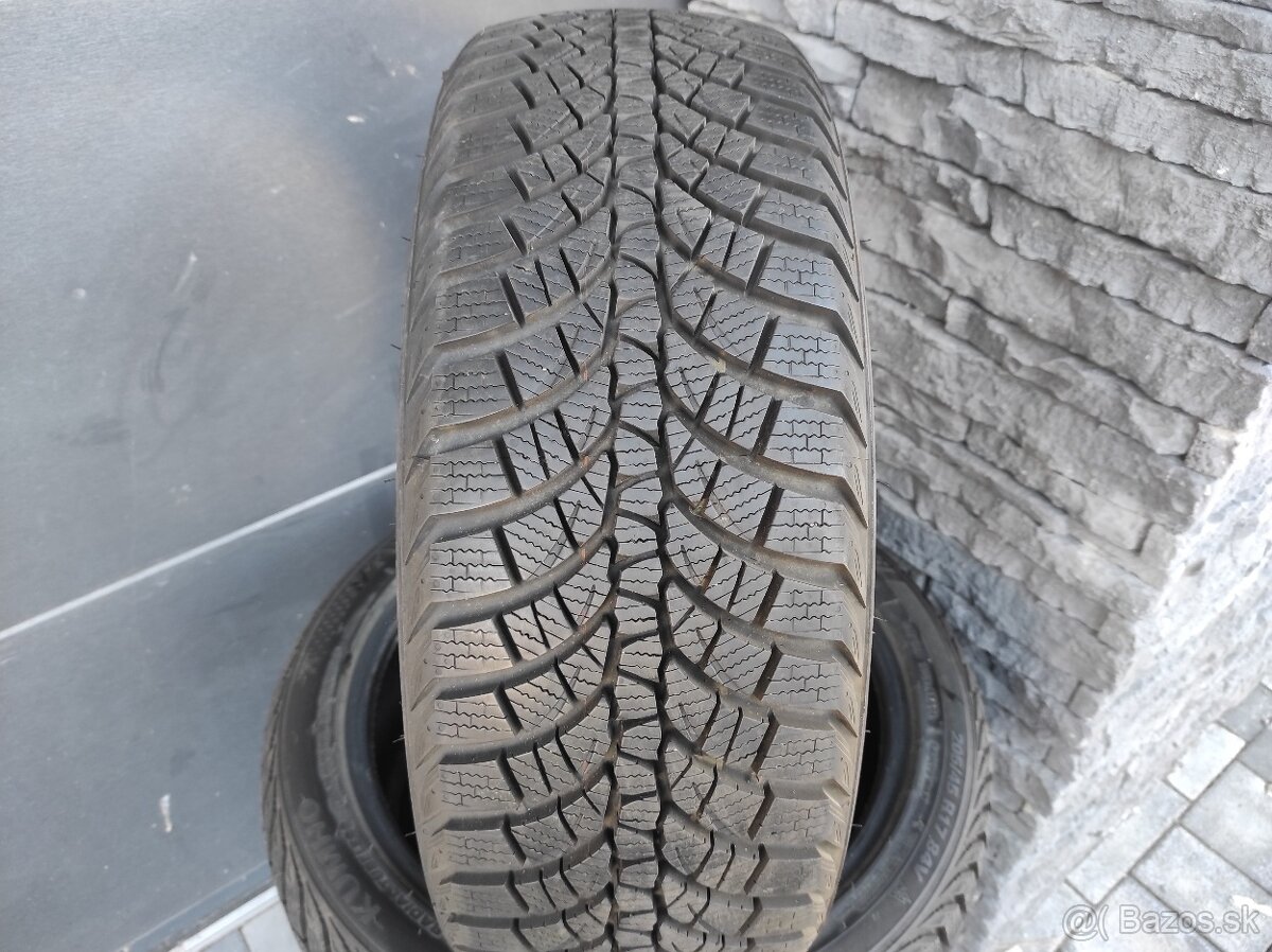 Zimné pneumatiky 205/45R17 Kumho - 2