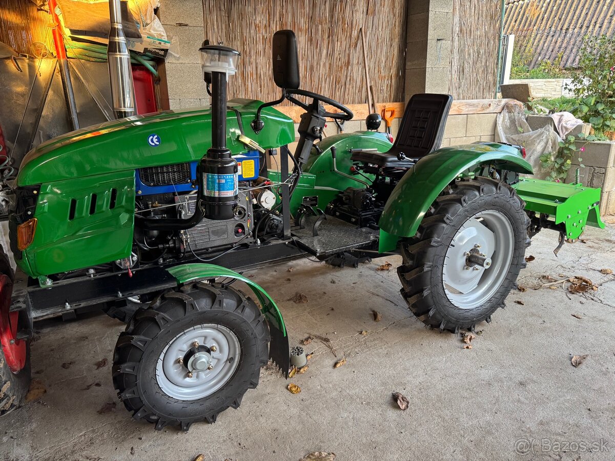 Predám malotraktor + rotavátor - 2