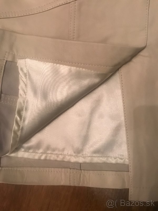 Kožená vybíjaná sukňa Apart - 2