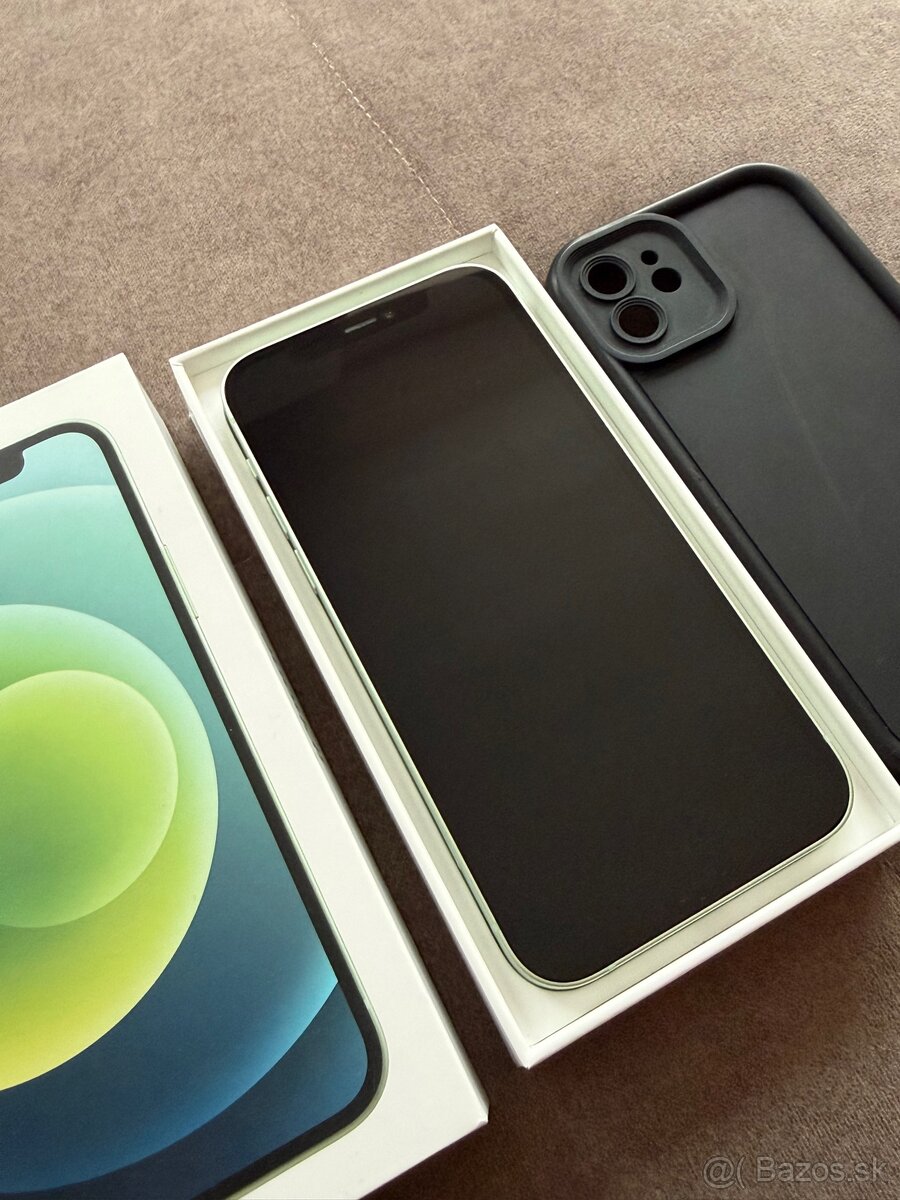 Apple iPhone 12 - 64GB - 2