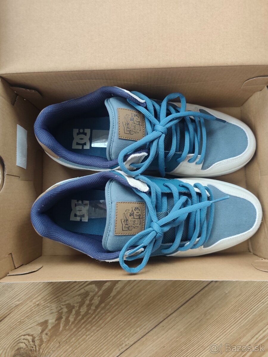 DC SHOES č.42.5 -27,5cm - 2