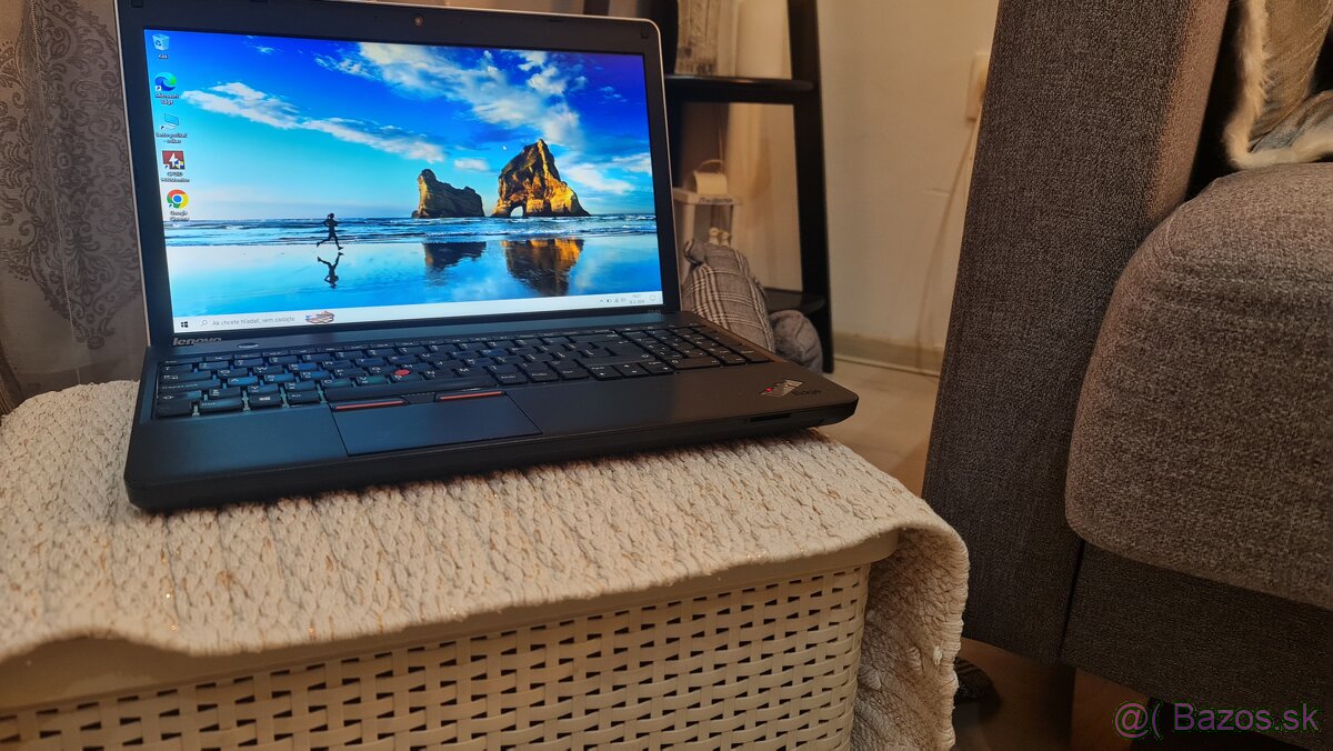 Predám Lenovo ThinkPad E545, dobra bateria win 10 - 2