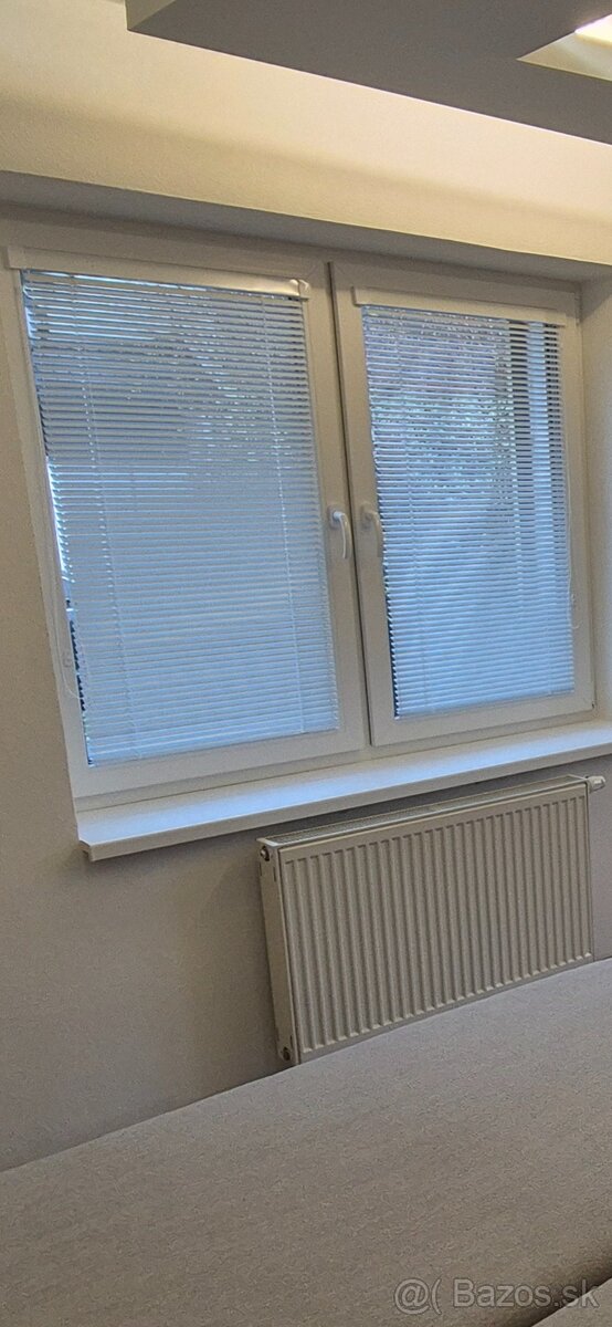 Plastove okno zlaty dub - 2