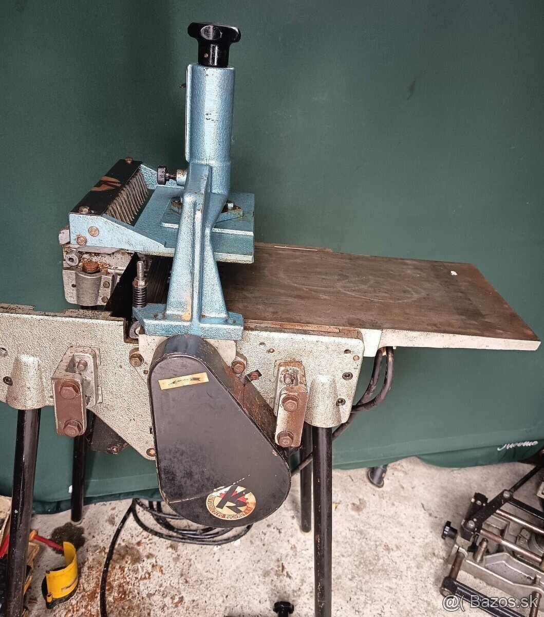 hoblovacka, hrúbkovačka, KDR ms 250, dlabačka, - 2